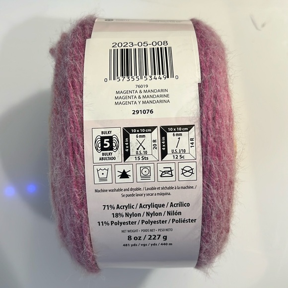 Caron Colorama Halo Yarn Bulky Acrylic Blend 227g 8oz 481 yds Magenta Manderin … - Picture 3 of 3